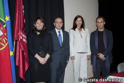 Nova directora da ESAD quer estreitar ligação à comunidade e apostar na internacionalização 21 Maio 2010