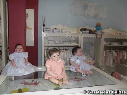 Neck & Neck trouxe bebés Reborn às Caldas