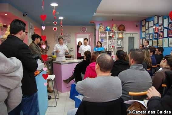 Formação em bombons dedicado ao Dia dos Namorados