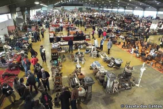 Caldas da Rainha tem a maior feira das velharias do país em espaço coberto