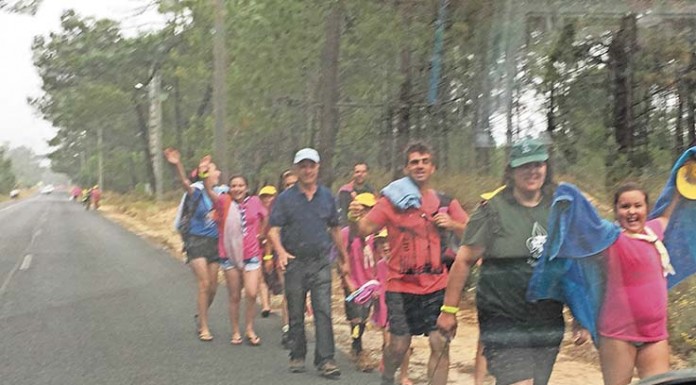 Escuteiros em contramão