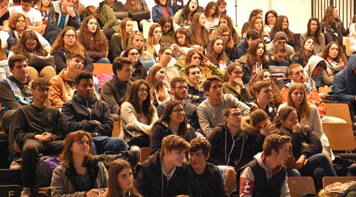 Laborinho Lúcio: “o que marca hoje a escola pública é a total diversidade” Auditório da Escola Bordalo Pinheiro