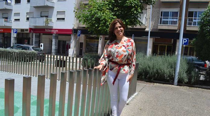 Formadora está a criar grupos de partilha e de interajuda Formadora está a criar grupos de partilha e de interajuda - Gazeta das Caldas