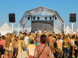 Gazeta das Caldas - Oeste Fest volta a ter palco este Verão na Foz do Arelho