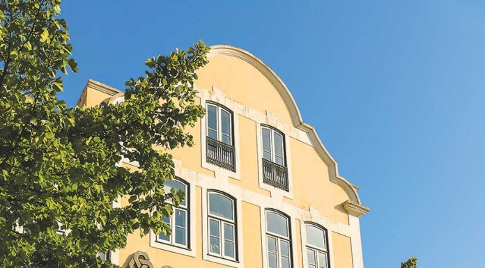 Caixa Geral de Depósitos quer fechar agência na Praça da Fruta Caixa Geral de Depósitos - Gazeta das Caldas