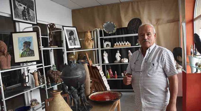 Gazeta das Caldas - Emigrantes