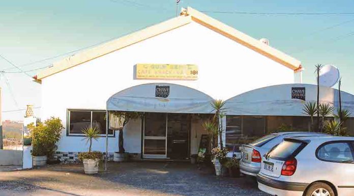 Café Quim Sedas assaltado à mão armada Gazeta das Caldas - assaltos