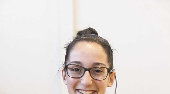 Sofia Vala, Andreia Berto e Guilherme Dias, ginastas do Acrotramp Clube das Caldas, são Campeões Nacionais