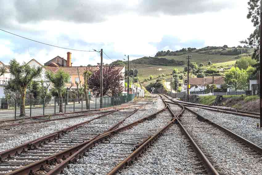 Estação-de-Dois-Portos_mv-3638
