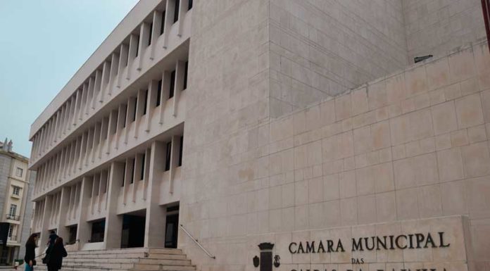 Caldas e Alcobaça no top 20 dos municípios com menor dívida por habitante