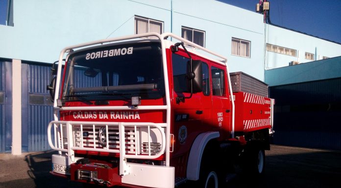 Queda num buraco provoca um ferido grave em Foz do Arelho