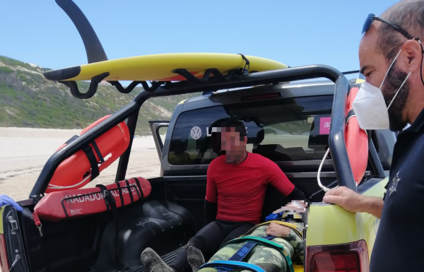 Homem afoga-se na praia do Bom Sucesso e está em estado grave