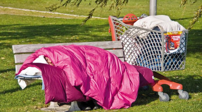 Uma “habitação de transição” para apoiar pessoas sem abrigo