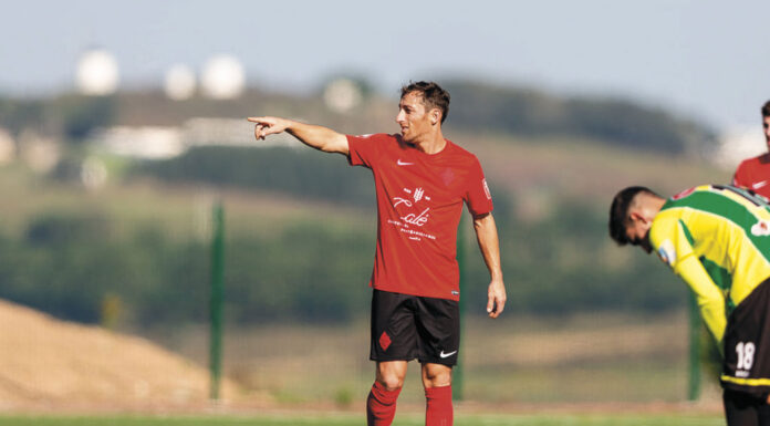 Futebol: Peniche está de volta aos distritais