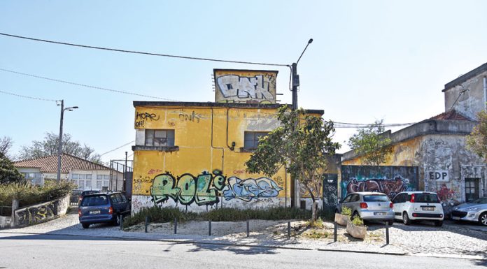Câmara quer converter antigas instalações no Bairro da Ponte em espaço de cultura
