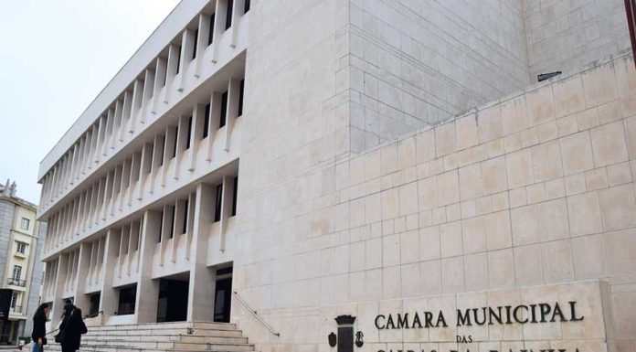 Autarquia está a regularizar subsídios às associações