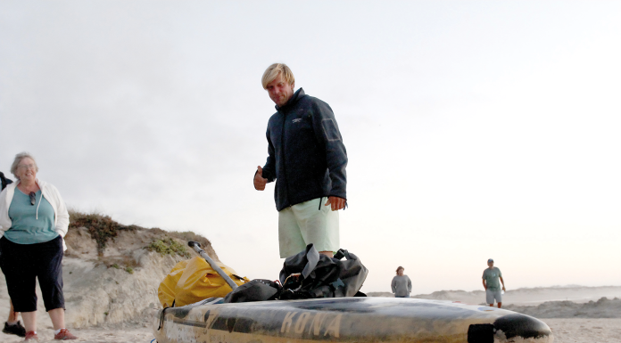 “Viking” que percorre a Europa a remo passou pela costa Oeste