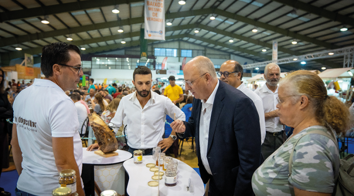 Ministro da Agricultura nas Tasquinhas